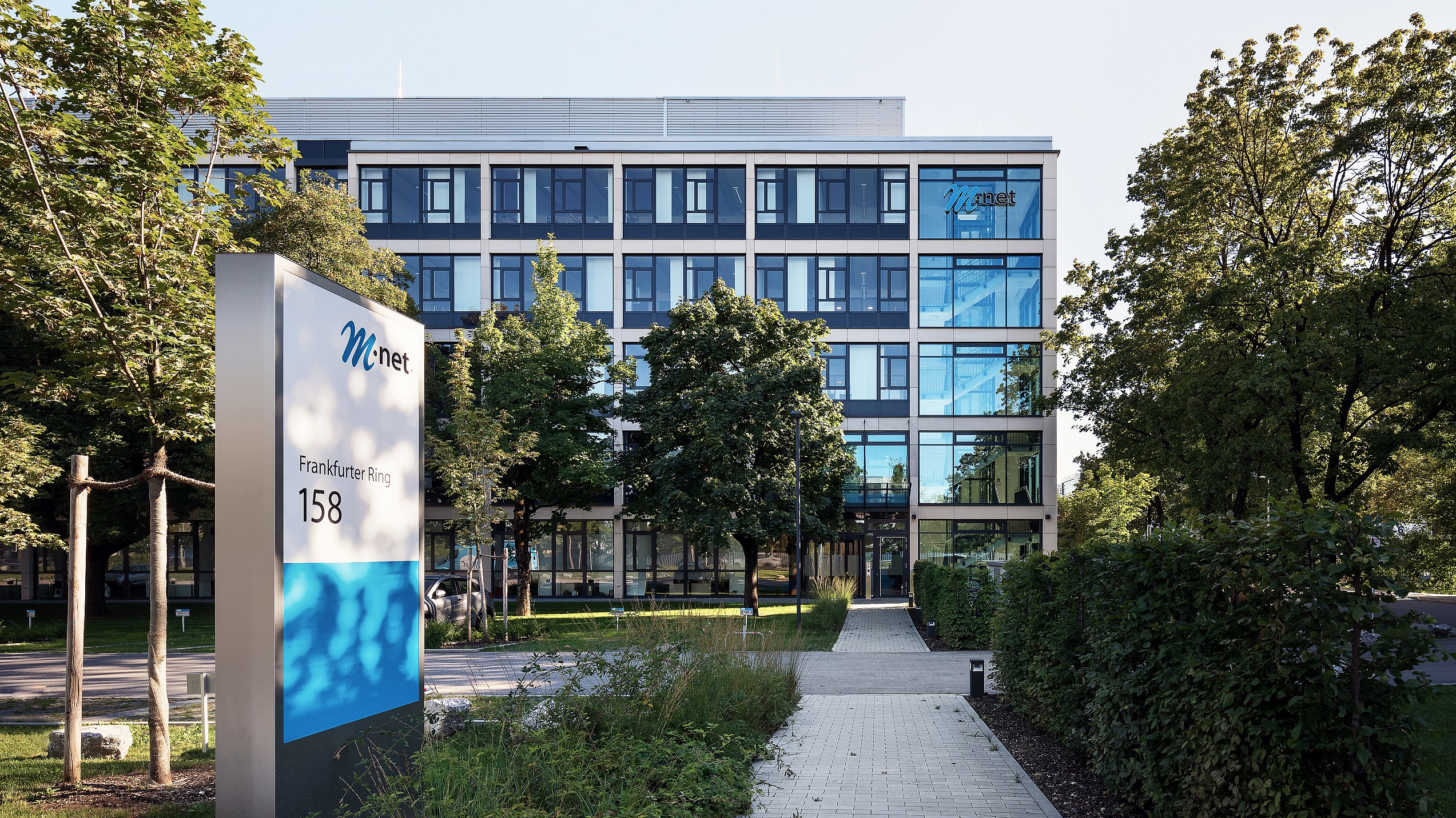 M-net Gebäudeansicht von außen