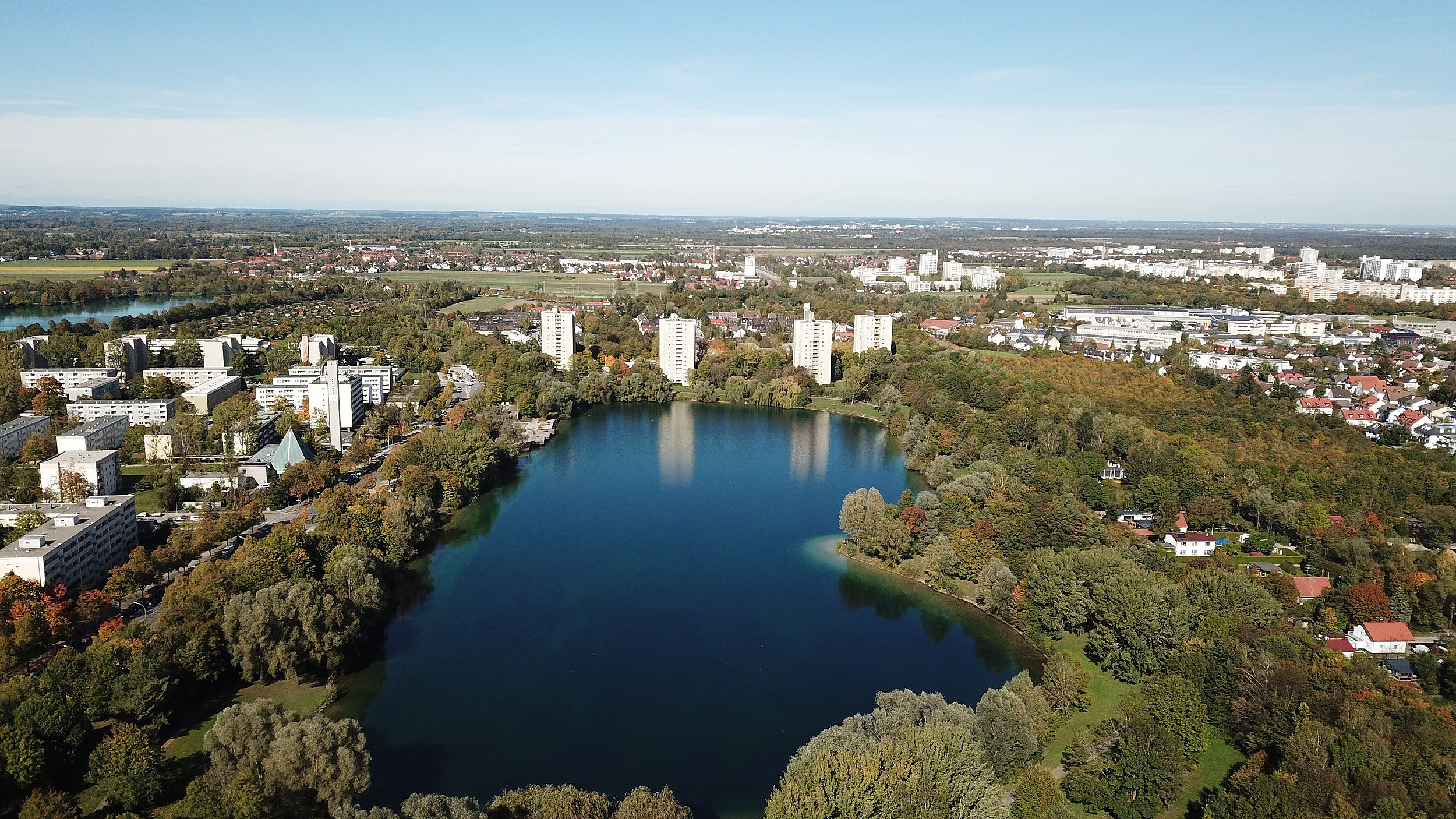 Luftaufnahme des Lerchenauer Sees