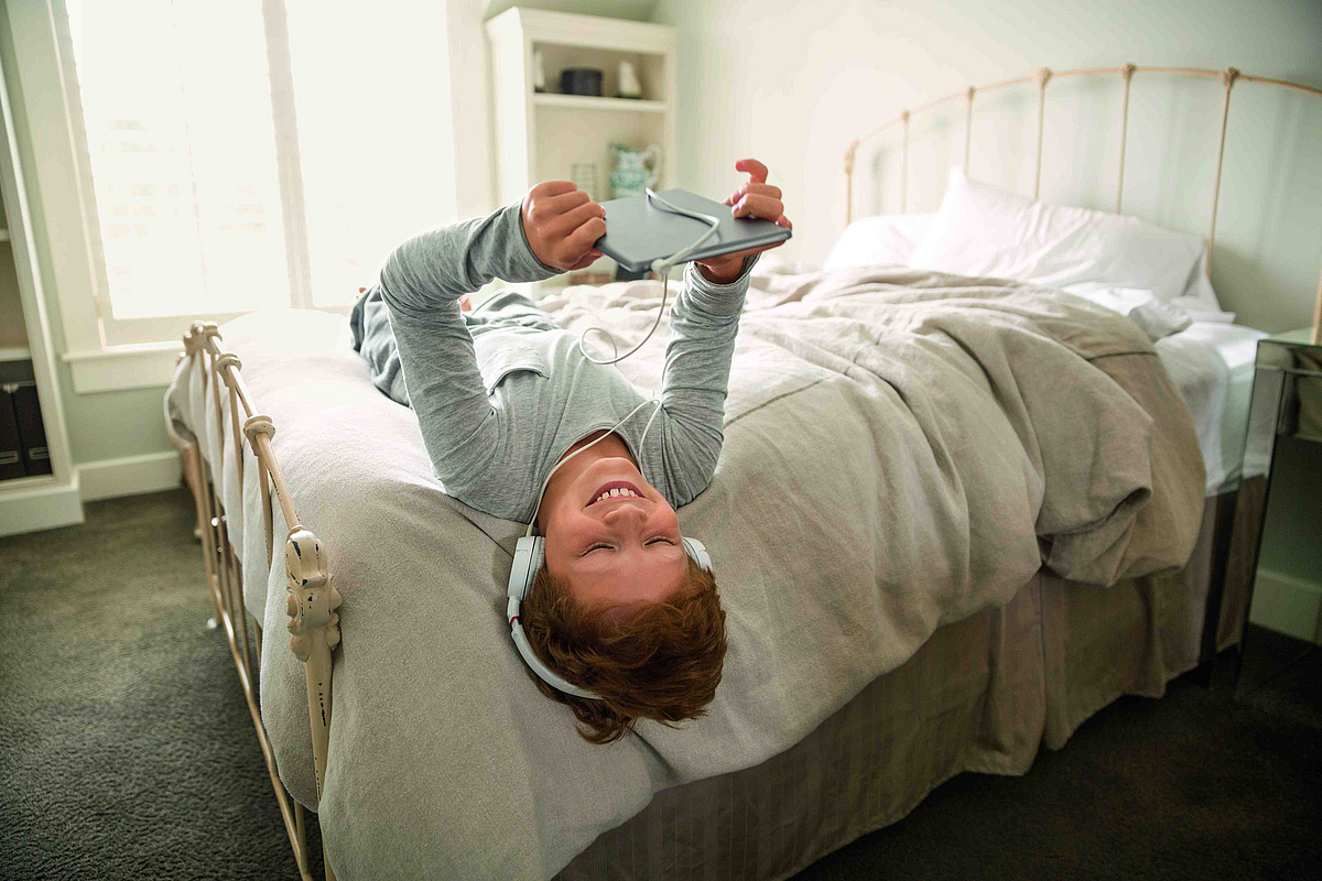 Worauf Müssen Sie Achten Wenn Sie Einen Sozius Mitnehmen Möchten M-Net Corporate: Smartphones für Kinder: Worauf zu achten ist